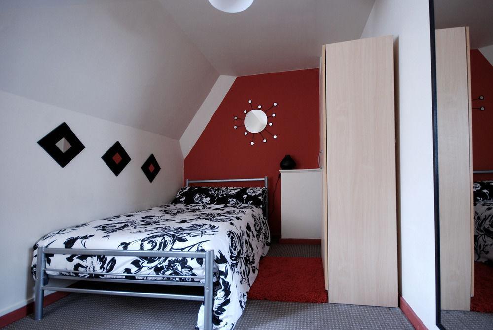 Monopoly Accommodations Apartamento *